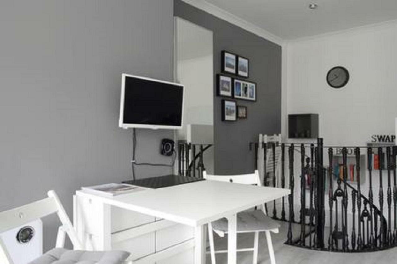 Park View Studio Walking Distance To Royal Mile Leilighet Edinburgh Eksteriør bilde